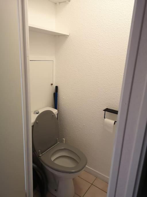 Au Pied Des Pistes Avec Parking Entierement Renove Apartment Huez Luaran gambar
